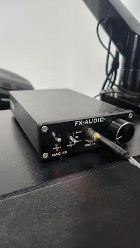 DAC e Amplificador de Fone de Ouvido FX-Audio DAC-X6 - Alta Fidelidade (Hi- Fi)