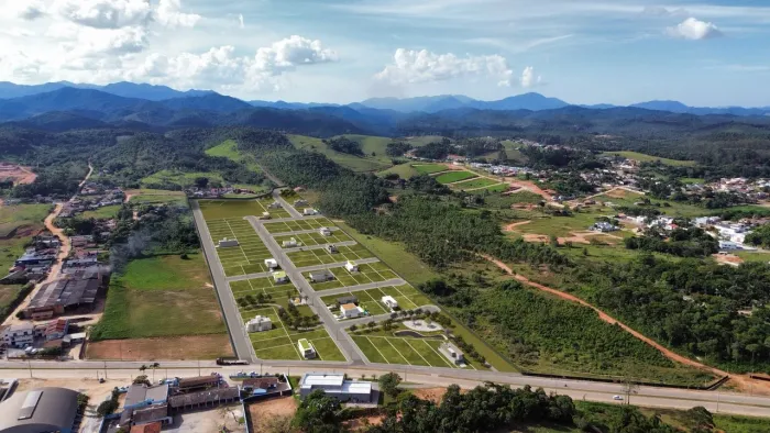 Terrenos a venda em Canelinha!!