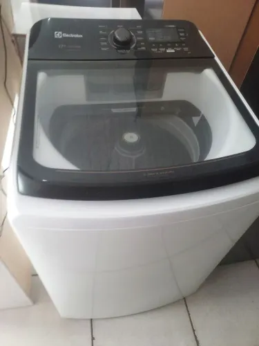 Máquina de lavar 17kg Electrolux semi nova