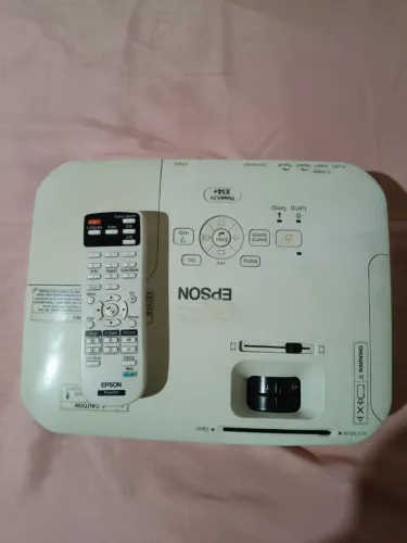 Data show Epson Power lite x14