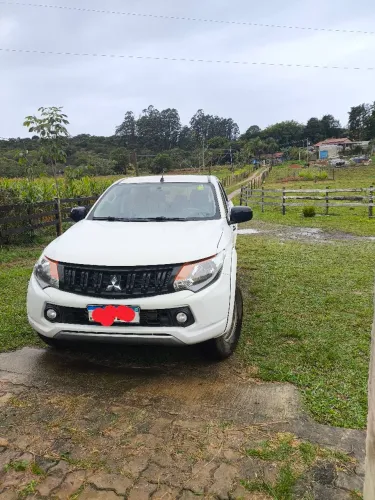 Mitsubishi L200 Triton Sport GL 2.4 Diesel 2023