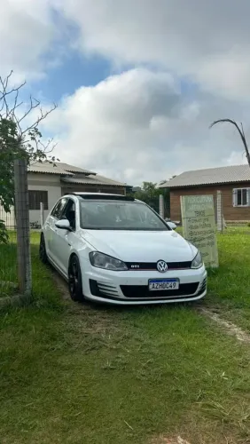 Volkswagen Golf GTI 2.0 TSI 220cv Aut. 2015