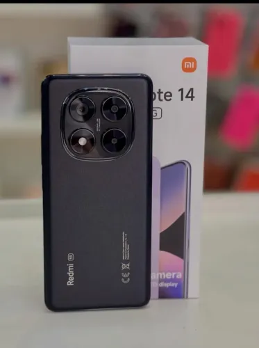 Redmi Note 14 Pro 5G 256GB 8GB RAM Câmeras avançadas e acabamento premium