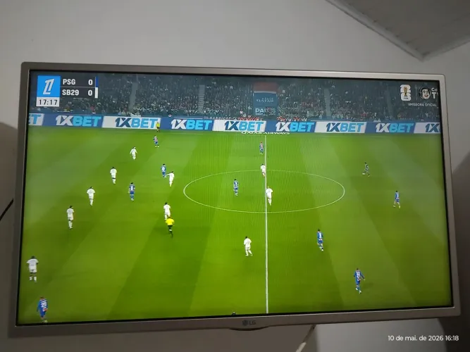Smart TV 32 polegadas LG 