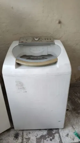 Vendo Maq de lavar roupa Brastemp 11kg