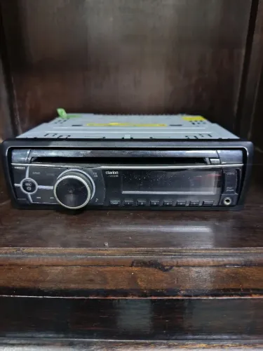 CD player Clarion