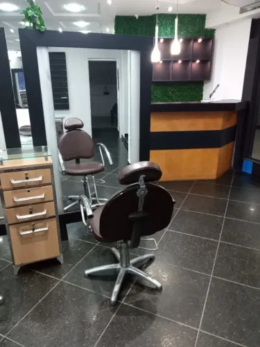 Moveis para salão de beleza usado