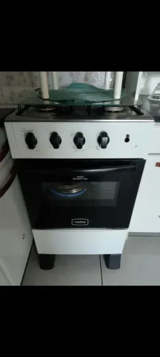 Fogão 3 bocas funcionando, e o forno funcionando normalmente! What *69