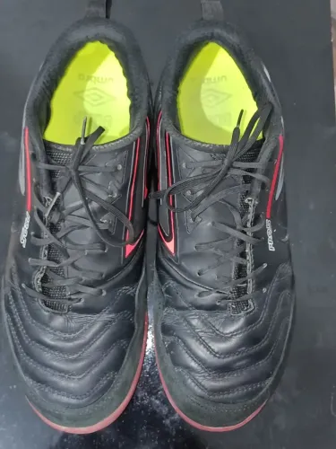 Tênis futsal umbro pro 5 bump 