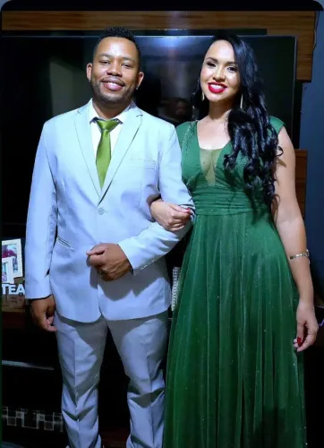 Vestido madrinha cor verde elegante tam M super confortável usado uma vez somente 