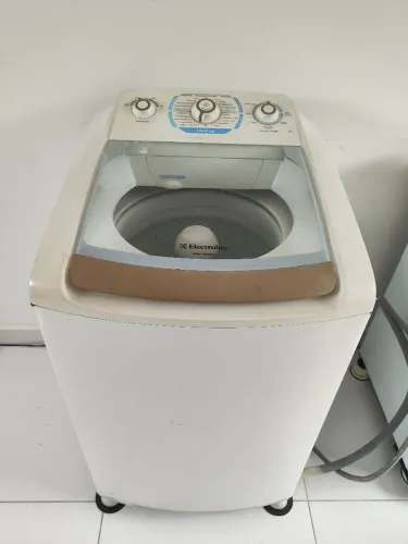 Máquina de lavar Electrolux 10KG - 110v