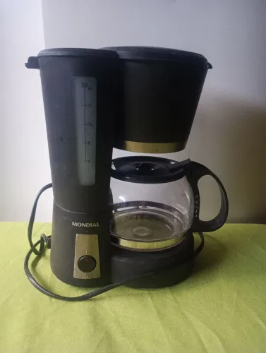 Cafeteira Elétrica 