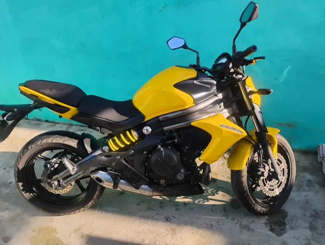 Vendo ou troco por Fiorino ou Kangoo furgão