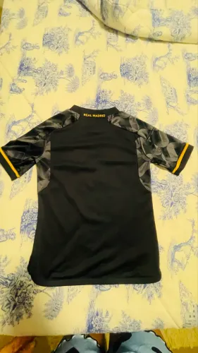Camisa Real Madrid oficial 7/8 anos infantil