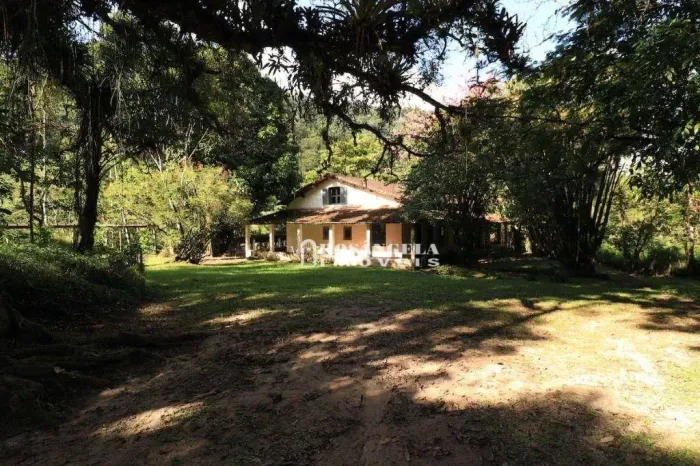 Sítio à venda, 91000 m² por R$ 1.950.000,00 - Jd Canta Galo - Guapimirim/RJ