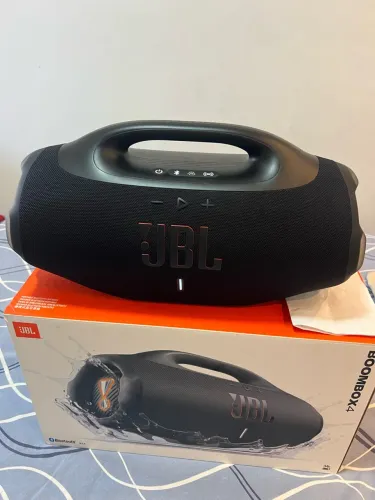 JBL BOMBOX 4 zerada usada 3 vezes nota fiscal e garantia nova nova