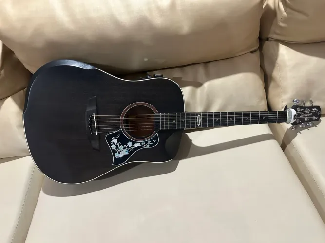 Violão strinberg galaxy