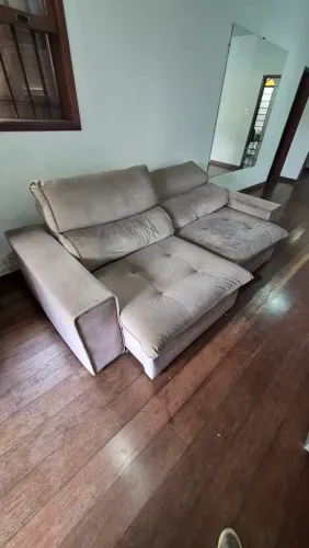 Vendo sofá de 2 lugares