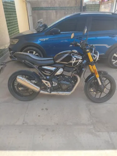 Moto Triumph speed 400 2024/2025