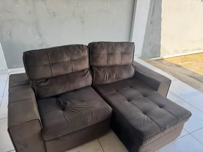 SOFA RETRÁTIL 3 LUGARES 