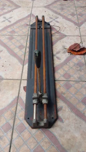 CORTADOR DE CERÂMICA 