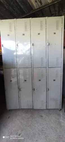 Armário Roupeiro de Aço Isma 8 Portas Grandes