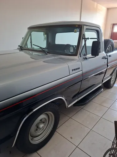 Ford F-1000 Super Diesel / Super Diesel Turbo 1986