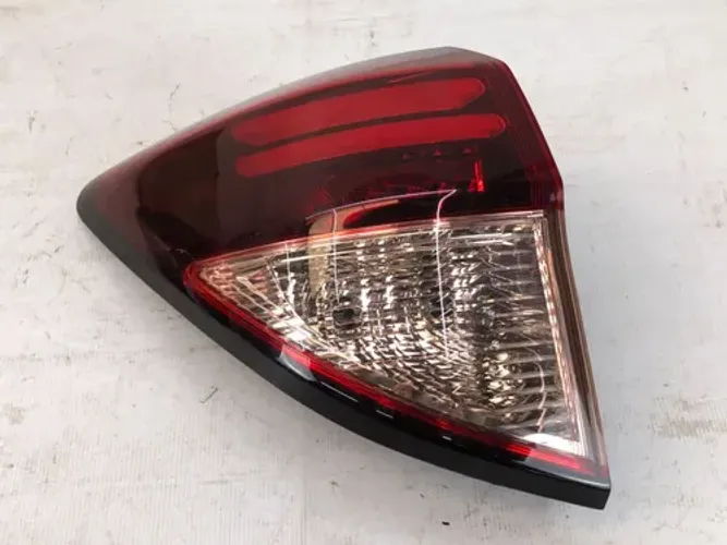 Lanterna Esquerda Honda Hrv Touring 2015 2018 Esquerdo/motorista Vermelho