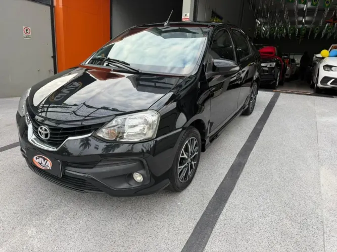 Toyota Etios Platinum 1.5 Flex 16V 4P Aut. 2018