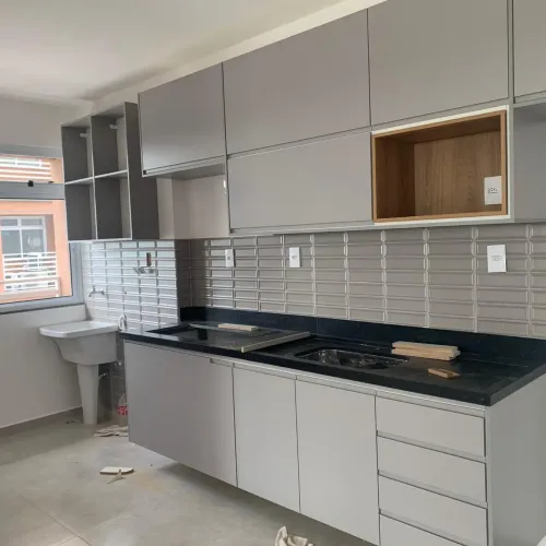 Lindo apartamento no condomínio Giardnni