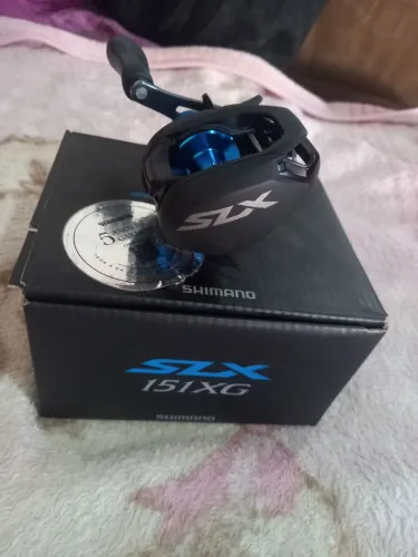 Carretilha de pesca slx shimano 151 XG nova nunca foi usada