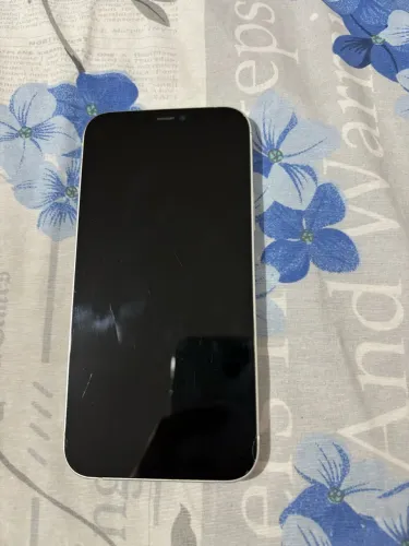iPhone 12 128 GB - Funcionando - Com avaria na traseira