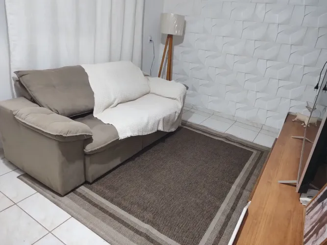 Vendo sofá retrátil e reclinável