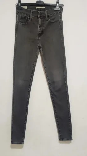 Calça jeans Levis feminina TAM 36 desapego 