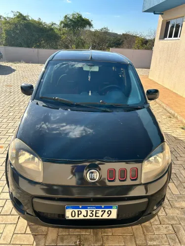 Fiat Uno Sporting 1.4 EVO Fire Flex 8V 4P 2013