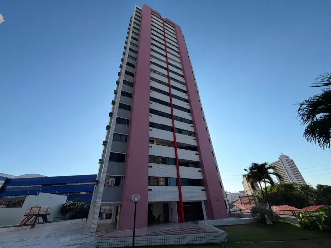 Imóvel para aluguel de 112 metros quadrados, com 3 quartos, em Centro - Fortaleza - CE
