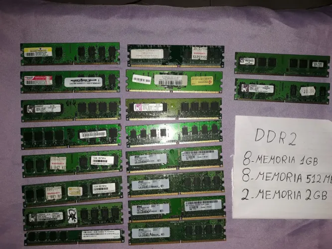 Vendo 31 memórias de PC e 2 de notebook, sendo de ddr1 ,ddr2 ,ddr3