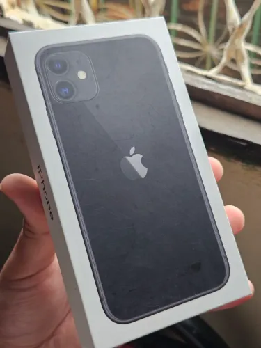 CAIXA DE IPHONE 11 PRETO
