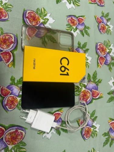 Realme C61