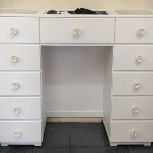 Penteadeira com 11 gavetas Branca