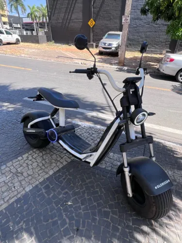 Scooter elétrica