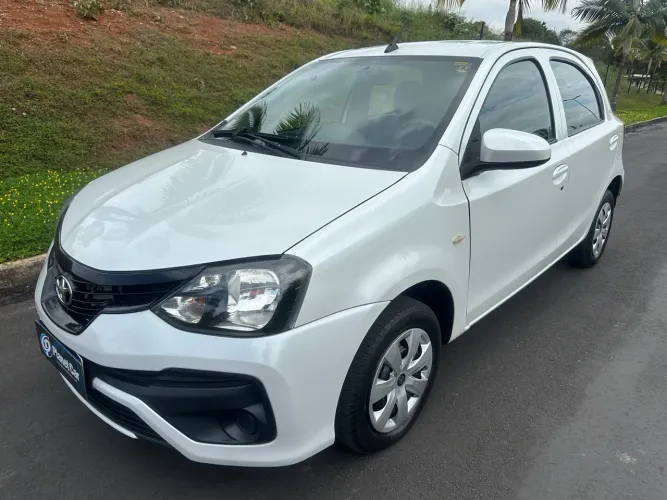 Toyota Etios X 1.3 Flex 16V 5P Aut. 2021