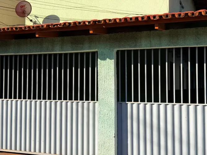 Sobrado com 1 Quarto para alugar, 50m² - Jardim Balneário Meia Ponte