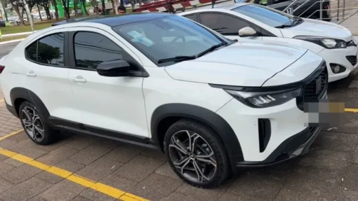 Fiat Fastback Impetus 200 T. AUT (hibrído) 2025