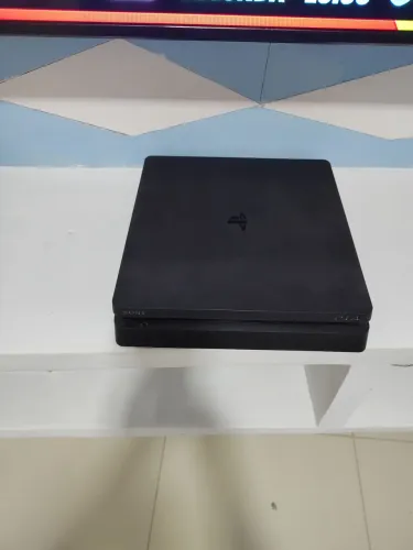 Playstation 4 slim 1tb 2 controle ? 7 jogos só os tops 