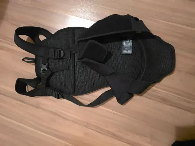 Protetor de coluna e quadril para esportes