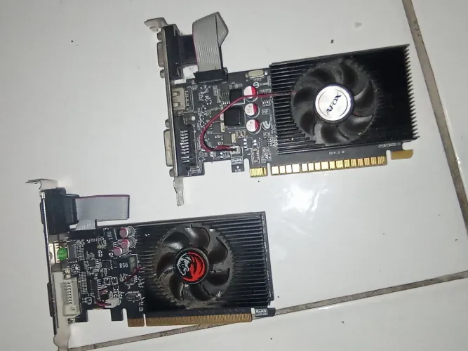 Placa de vídeo paradas liga e não dá vídeo