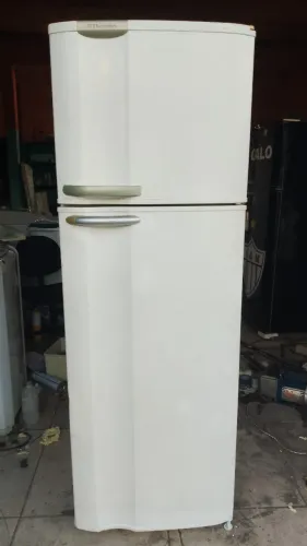 Geladeira Electrolux