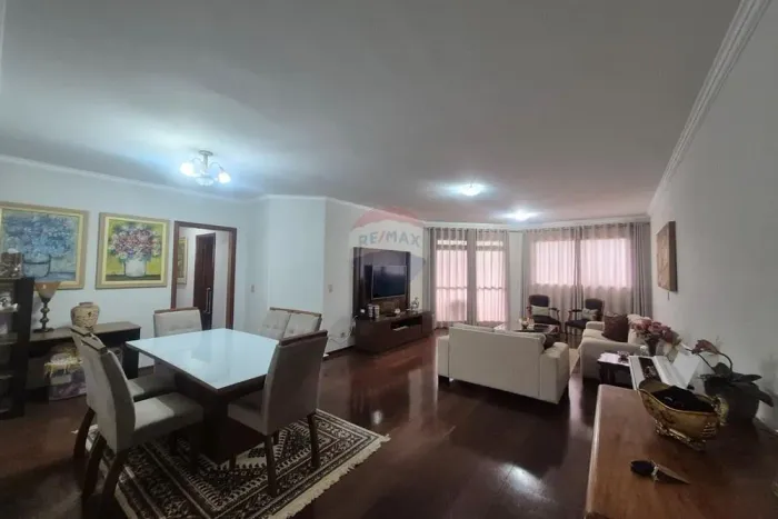 Apartamento amplo com 3 dormitórios, suíte, lazer completo e 2 vagas  Edifício Ilha Bela |