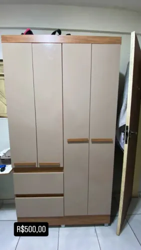 Guarda roupa 4 portas